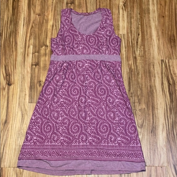 Athleta women’s dress medium knee length Purple Patterned Sleeveless stretchy - Picture 1 of 5